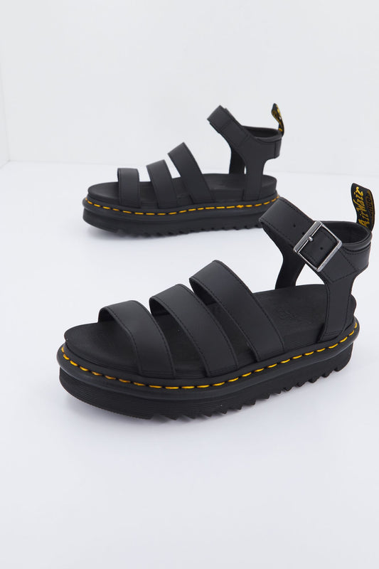 DR. MARTENS BLAIRE en color NEGRO (1)