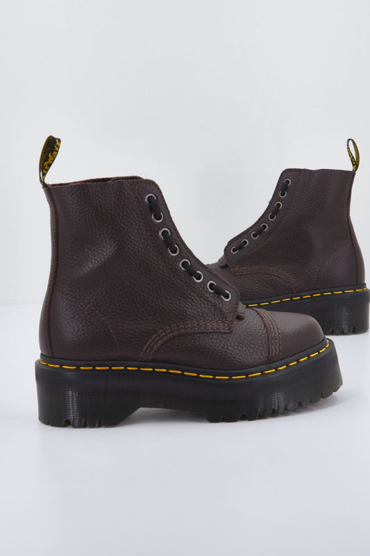 DR. MARTENS SINCLAIR MILLED NAPPA en color BURDEOS (1)