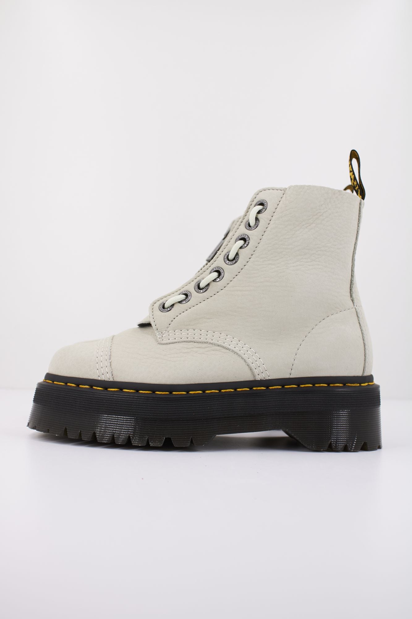 DR. MARTENS SINCLAIR en color VERDE (1)