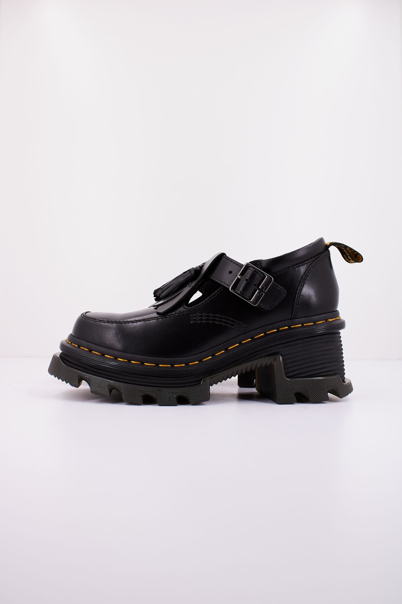 DR. MARTENS CORRAN MARY JANE en color NEGRO (1)