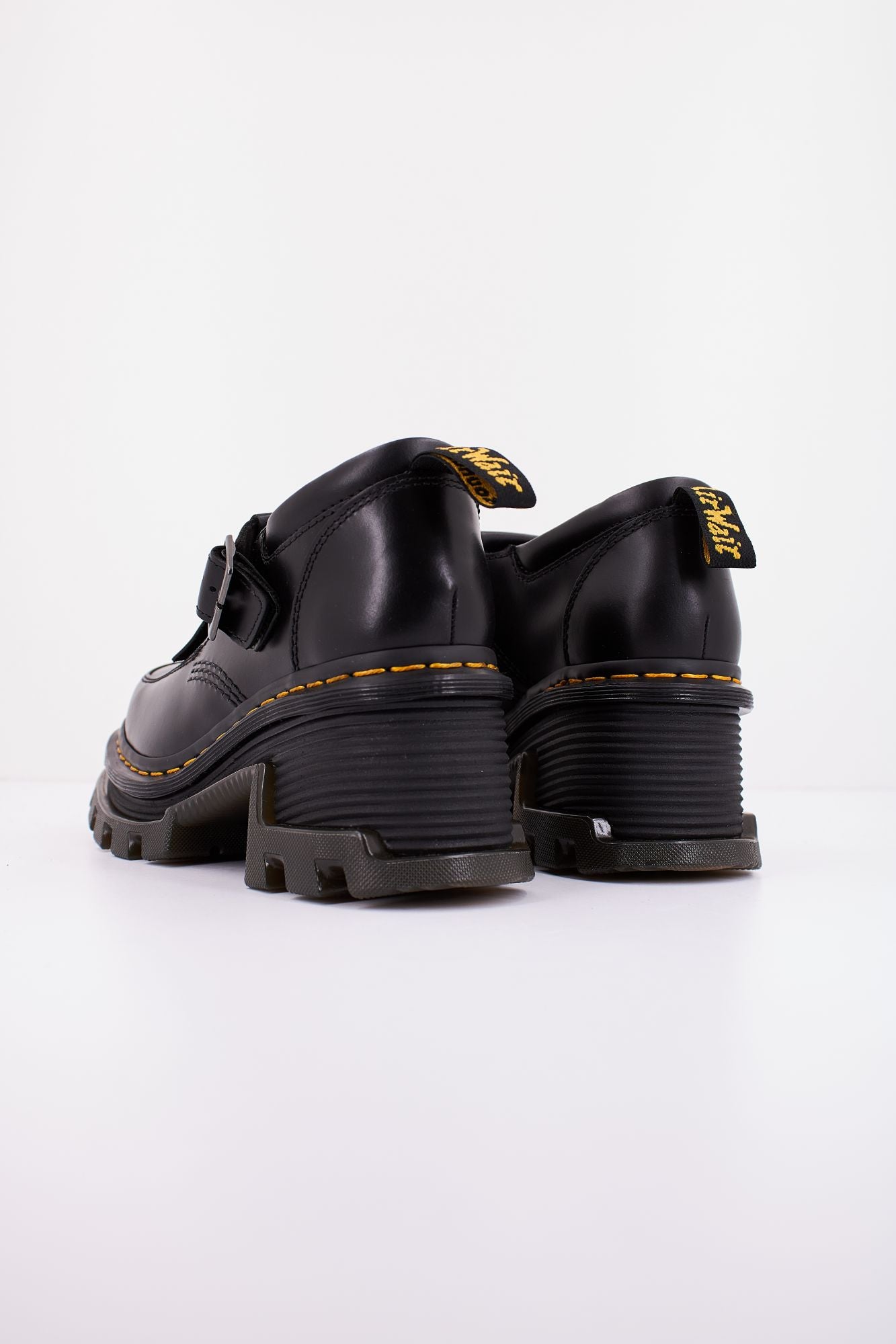 DR. MARTENS CORRAN MARY JANE en color NEGRO (3)