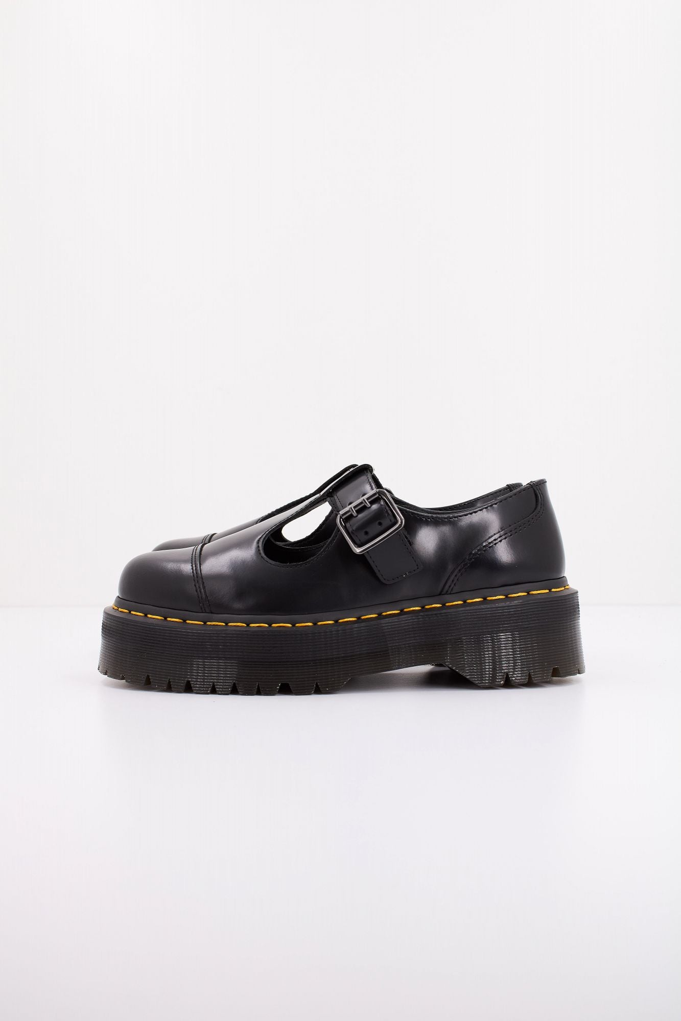 DR. MARTENS BETHAN en color NEGRO (1)