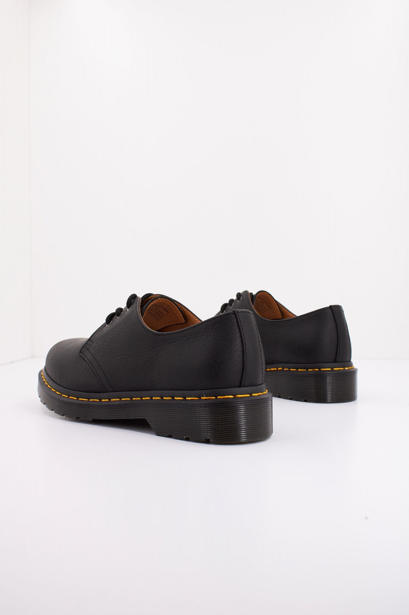 DR. MARTENS 1461 en color NEGRO (4)