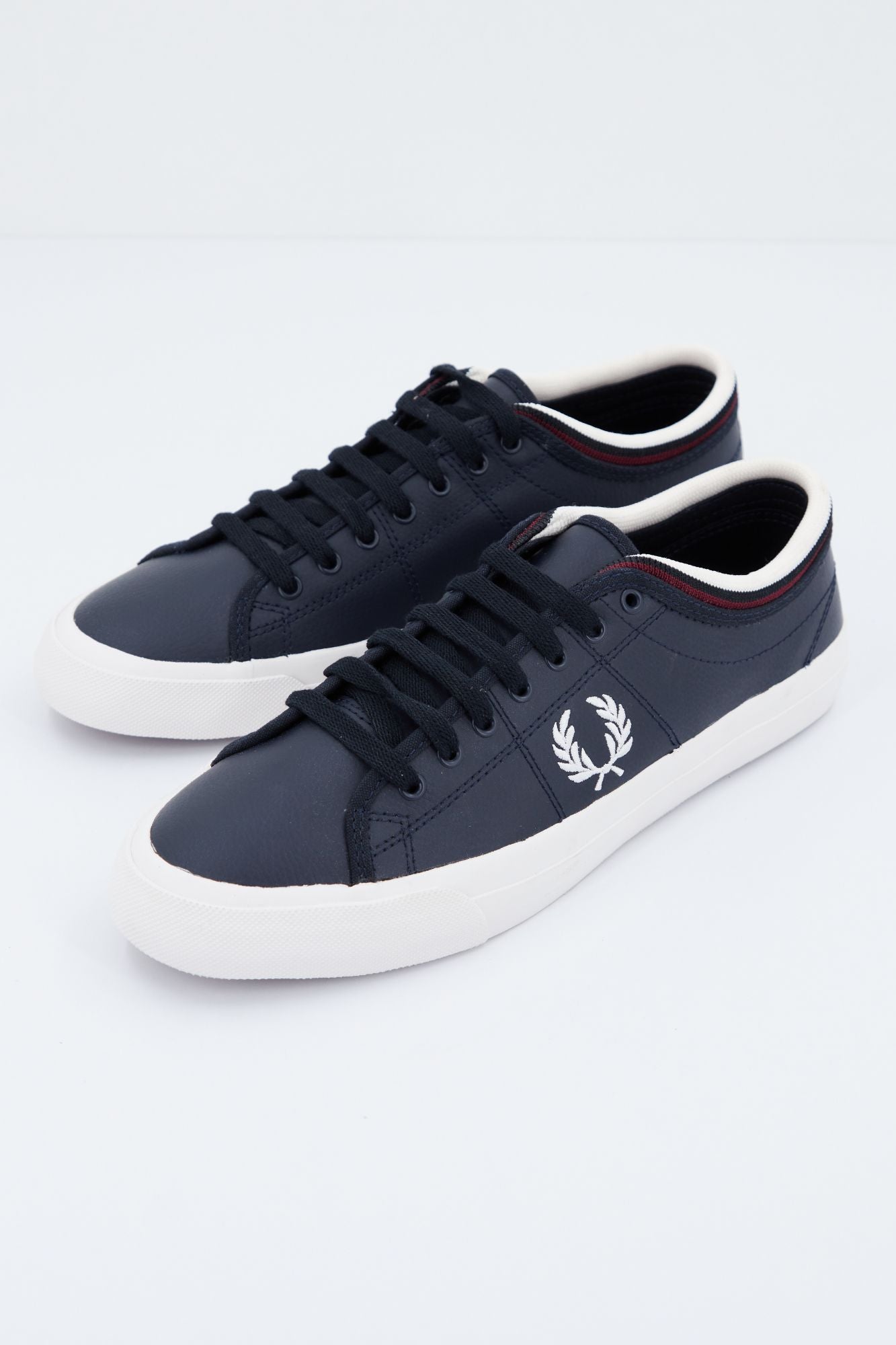 FRED PERRY KENDRICK TIPPED CUF en color AZUL (4)
