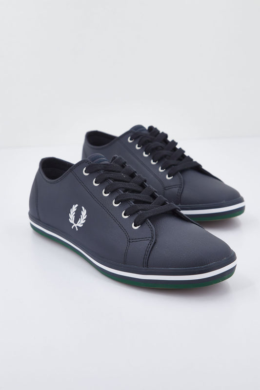 FRED PERRY  KINGSTON LEATHER en color AZUL (1)