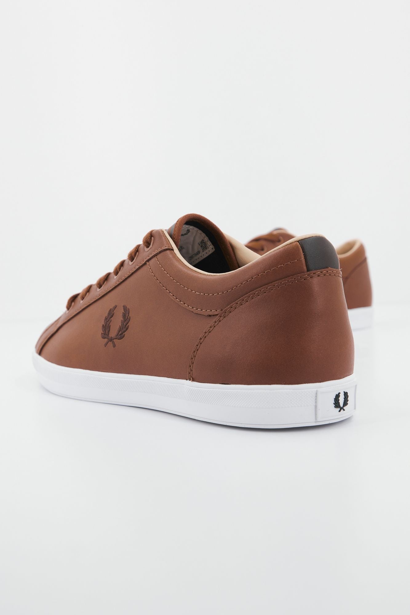 FRED PERRY B1228  en color MARRON (3)