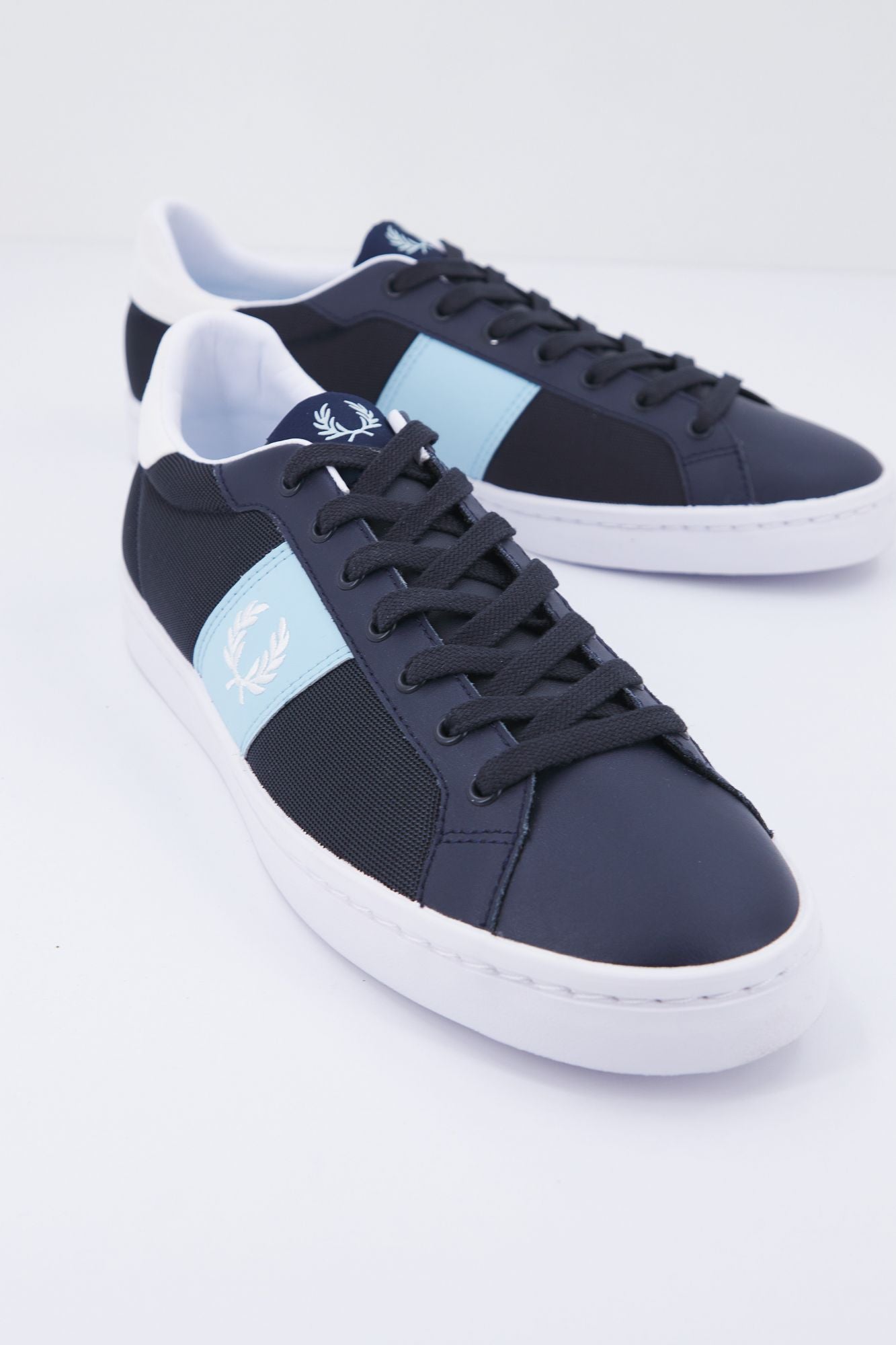 FRED PERRY B6120 en color AZUL (4)