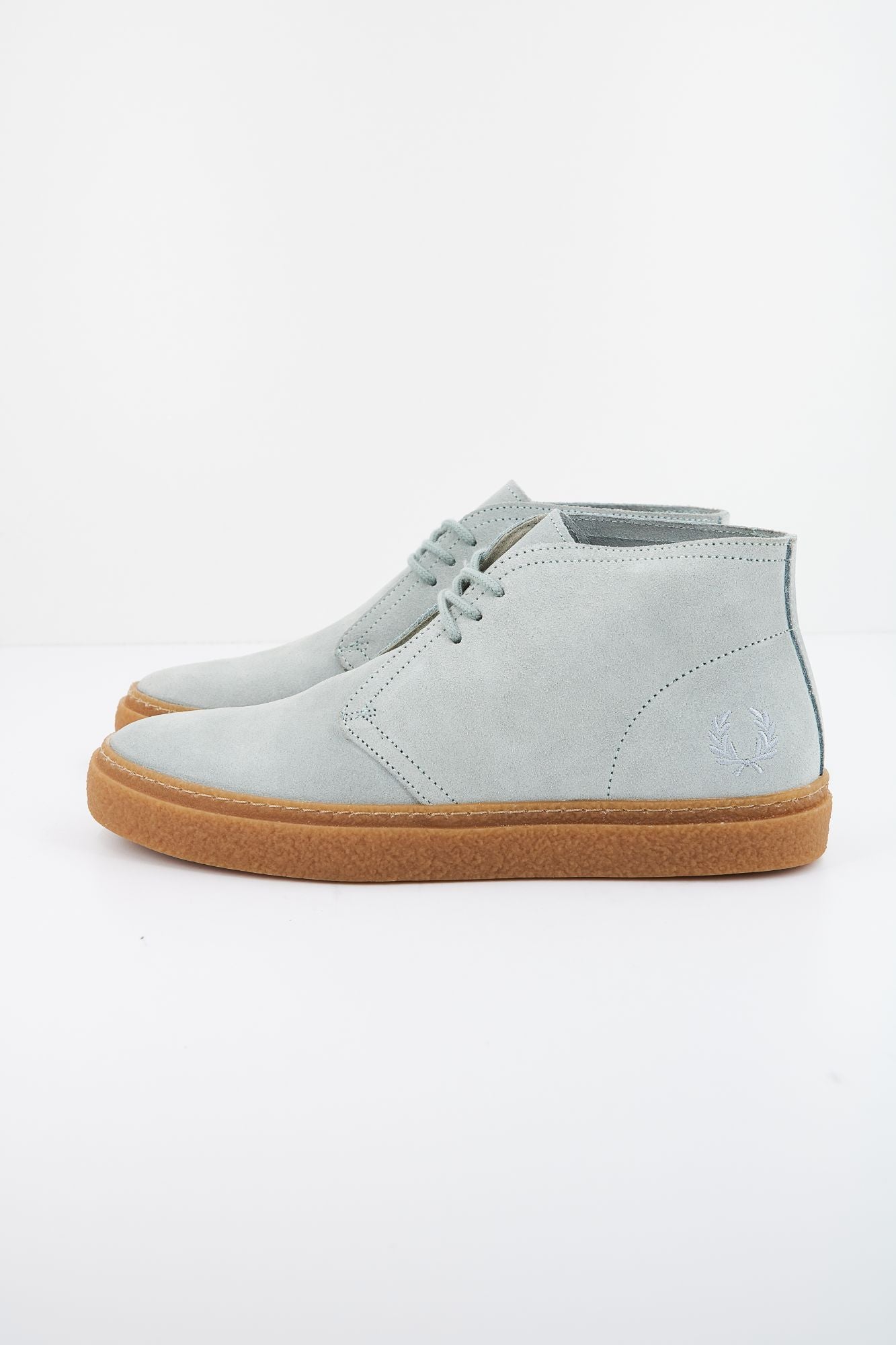 FRED PERRY HAWLEY SUEDE en color AZUL (1)