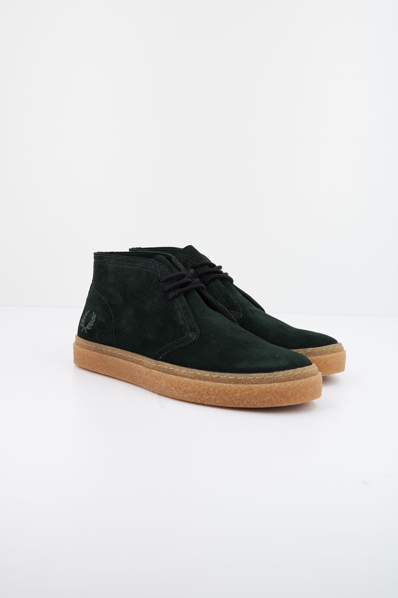 FRED PERRY HAWLEY SUEDE en color VERDE (2)