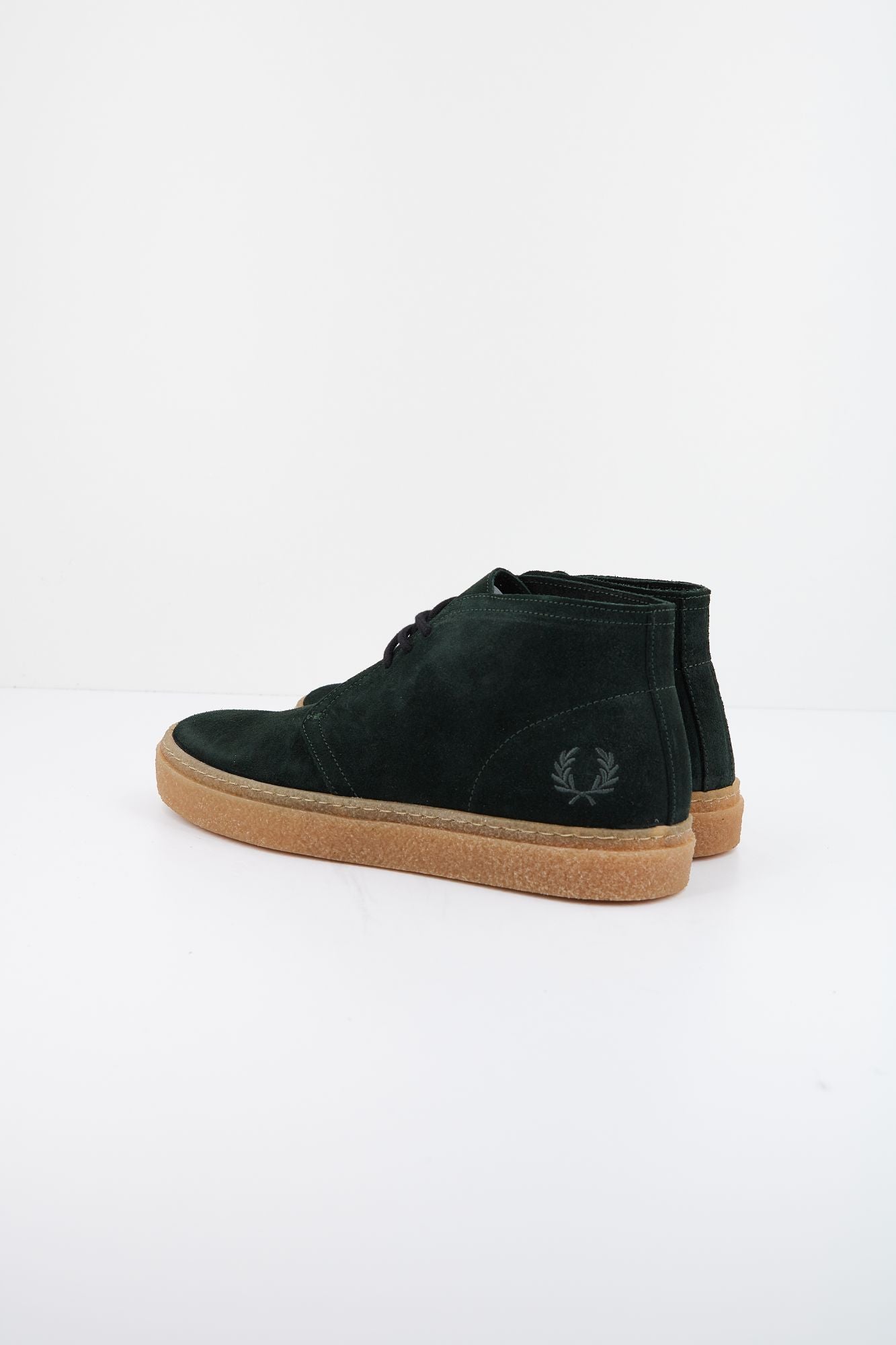 FRED PERRY HAWLEY SUEDE en color VERDE (3)