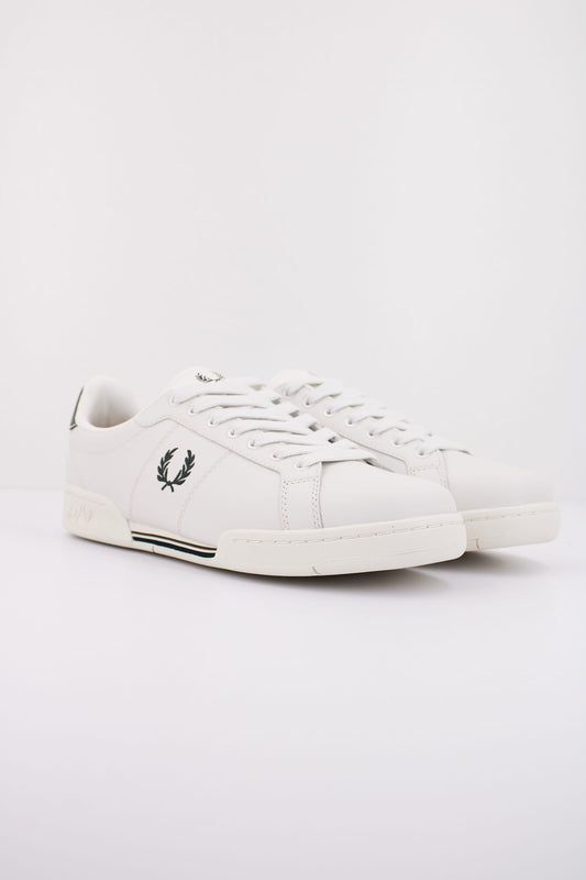 FRED PERRY B722 LEATHER en color BLANCO (2)