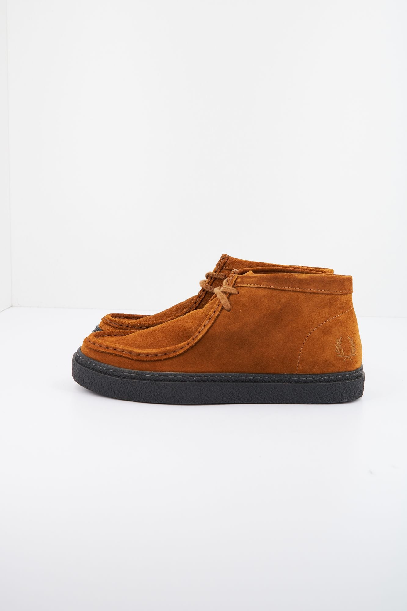 FRED PERRY DAWSON MID SUEDE en color MARRON (1)