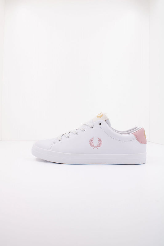 FRED PERRY LOTTIE LEATHER en color BLANCO (1)