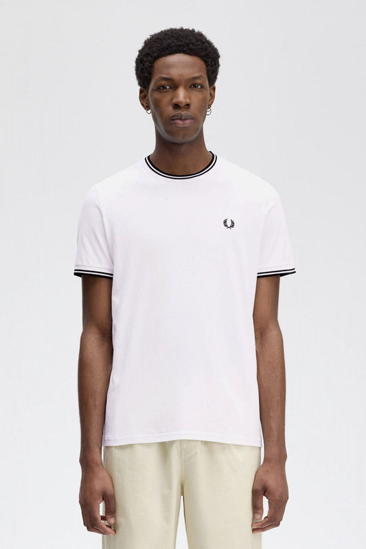 FRED PERRY M1588FP  en color BLANCO (1)