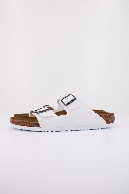 BIRKENSTOCK ARIZONA BS en color BLANCO (1)