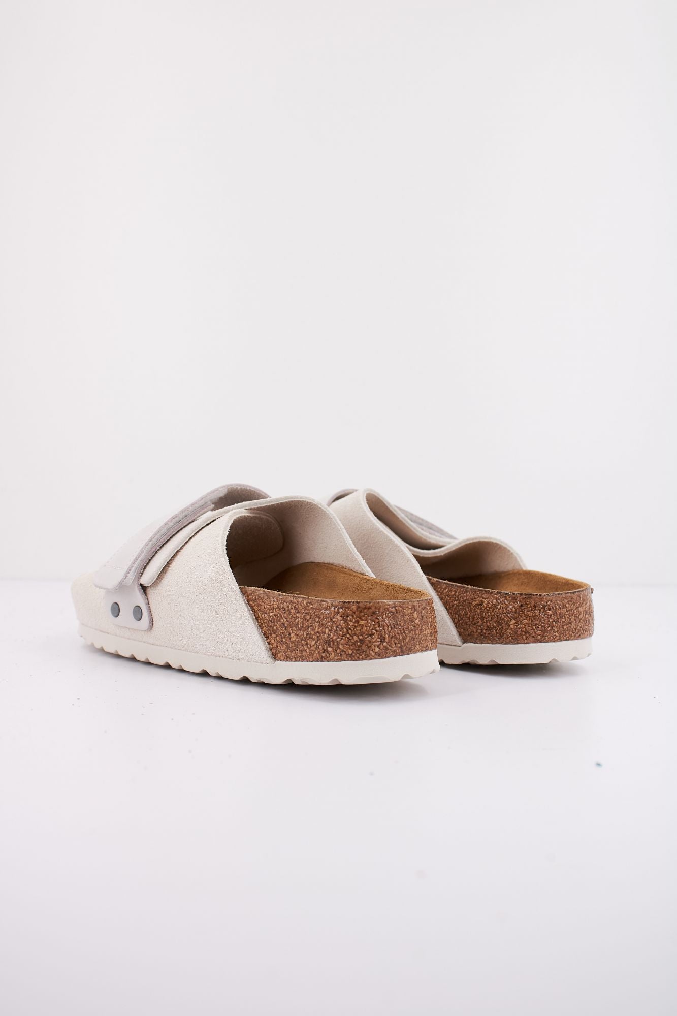 BIRKENSTOCK KYOTO NUBUCK/SUEDE LEATHE en color BEIS (3)