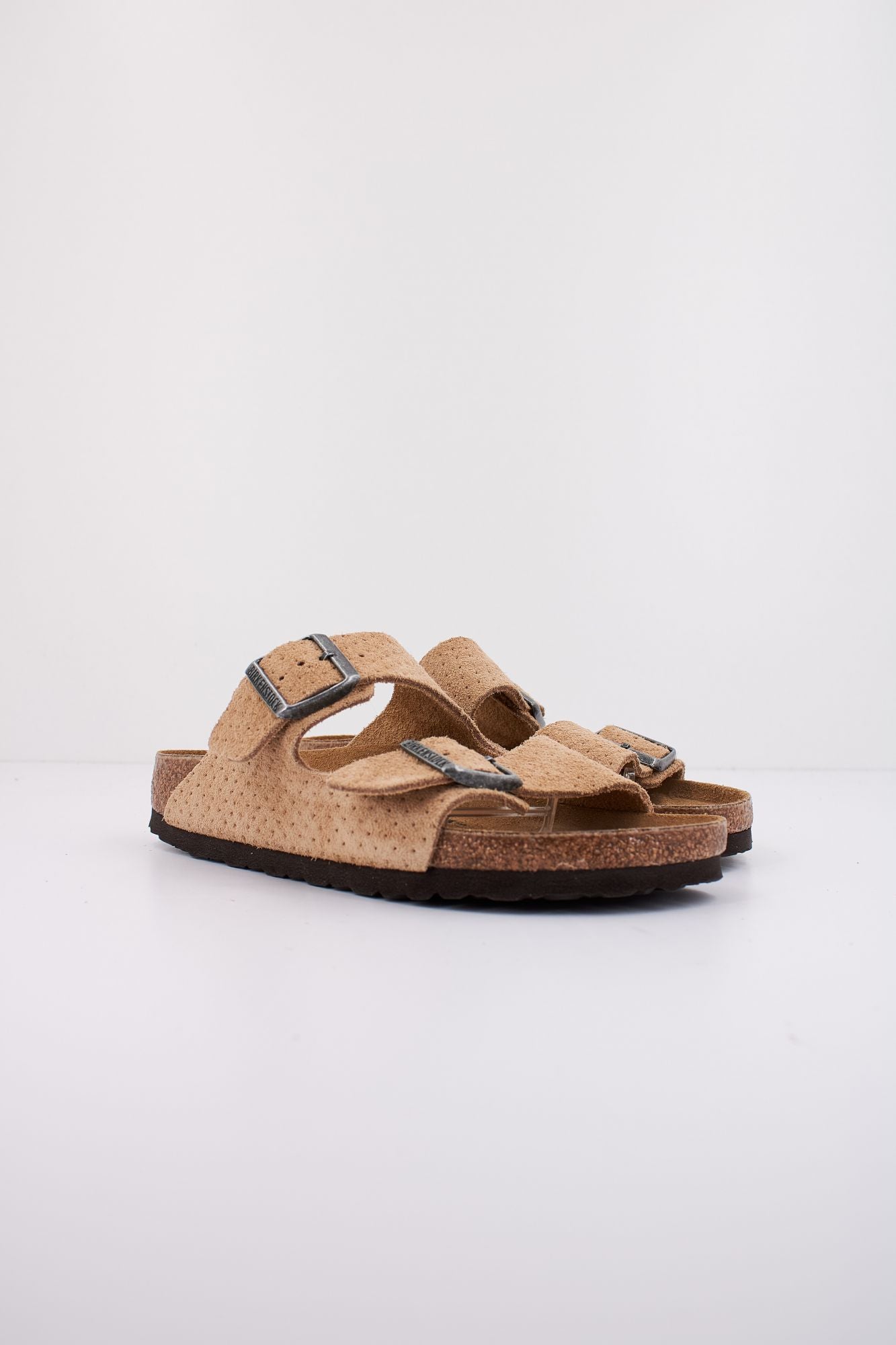 BIRKENSTOCK ARIZONA SUEDE EMBOSSED en color BEIS (2)