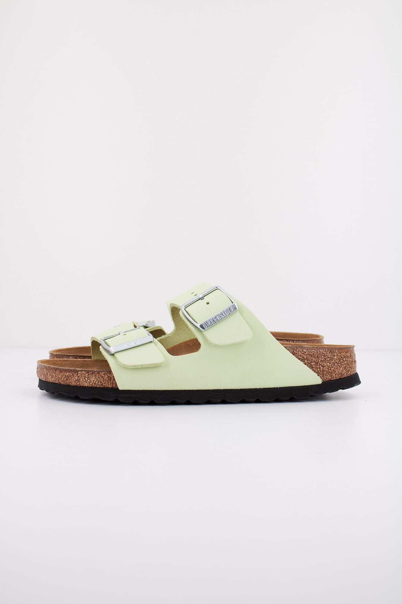 BIRKENSTOCK  ARIZONA NUBUCK LEATHER en color VERDE (1)