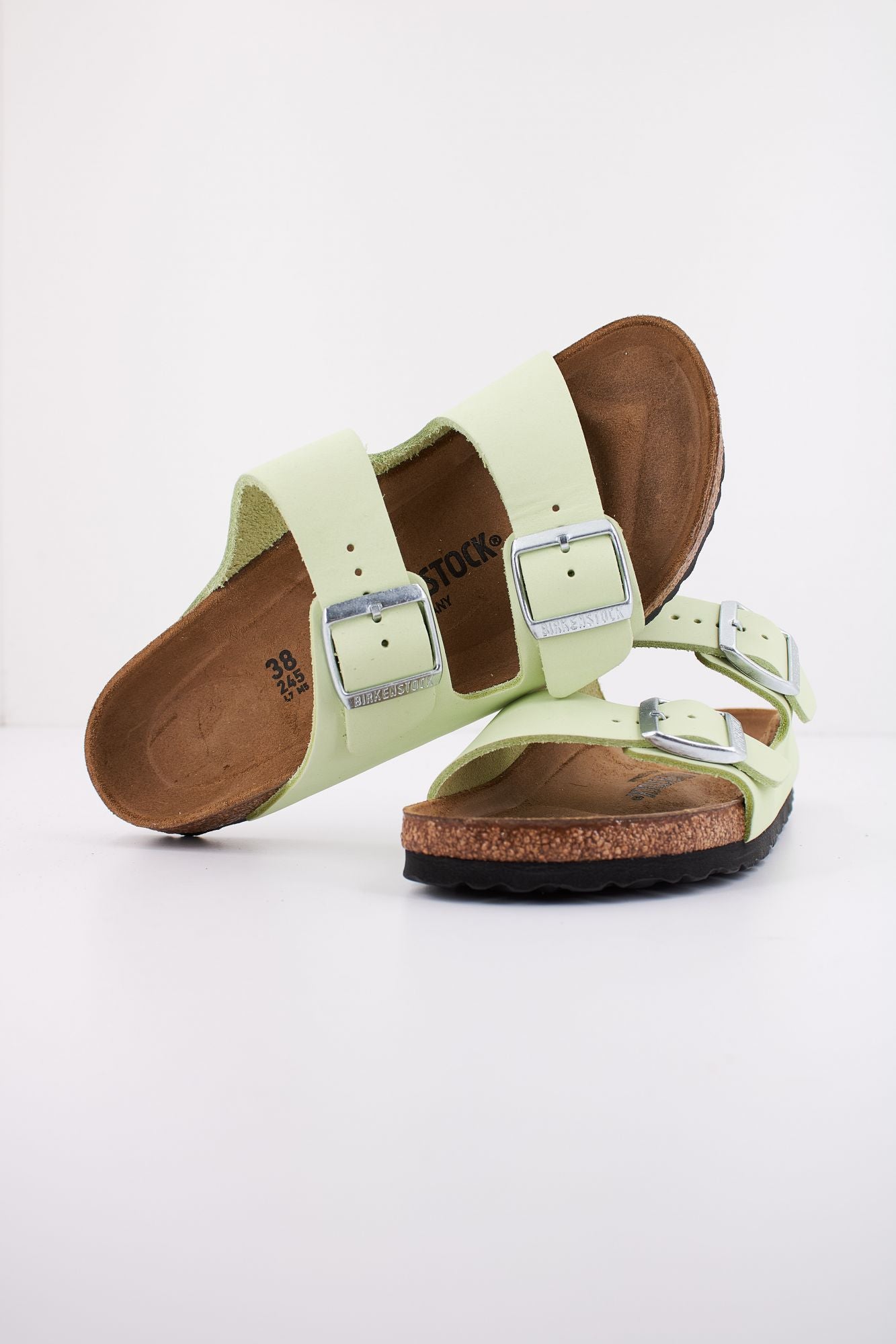 BIRKENSTOCK  ARIZONA NUBUCK LEATHER en color VERDE (4)