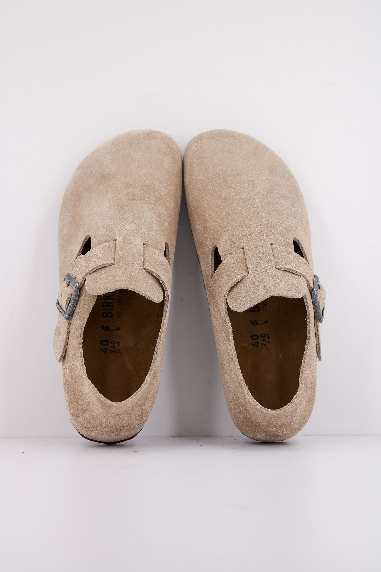 BIRKENSTOCK LONDON en color BEIS (3)