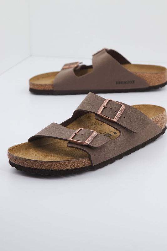 BIRKENSTOCK ARIZONA BS en color MARRON (1)