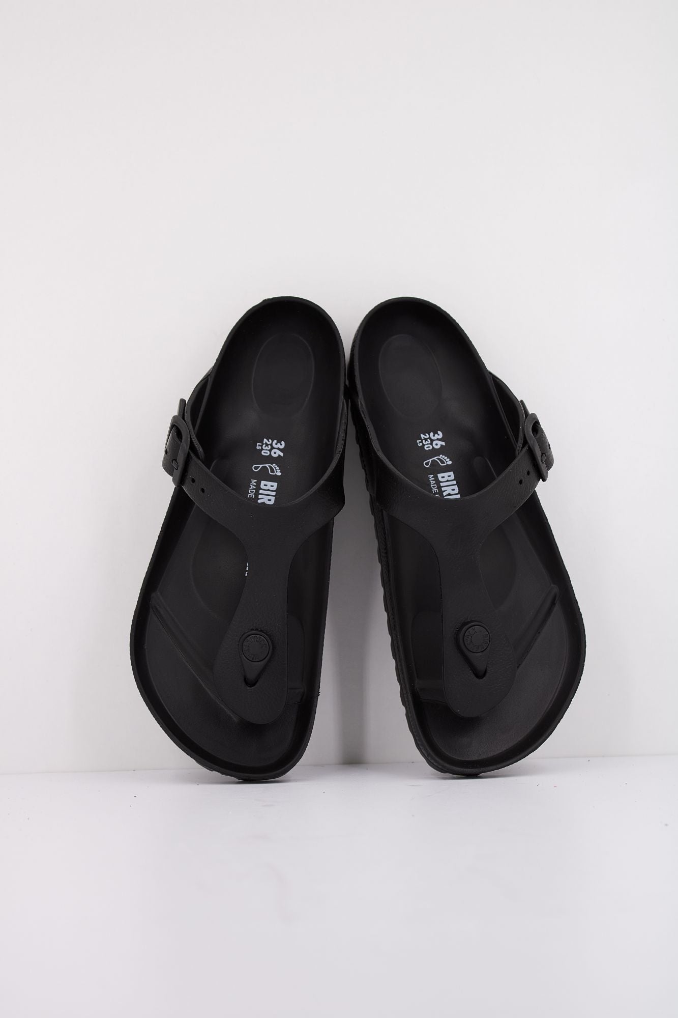 BIRKENSTOCK GIZEH EVA en color NEGRO (3)