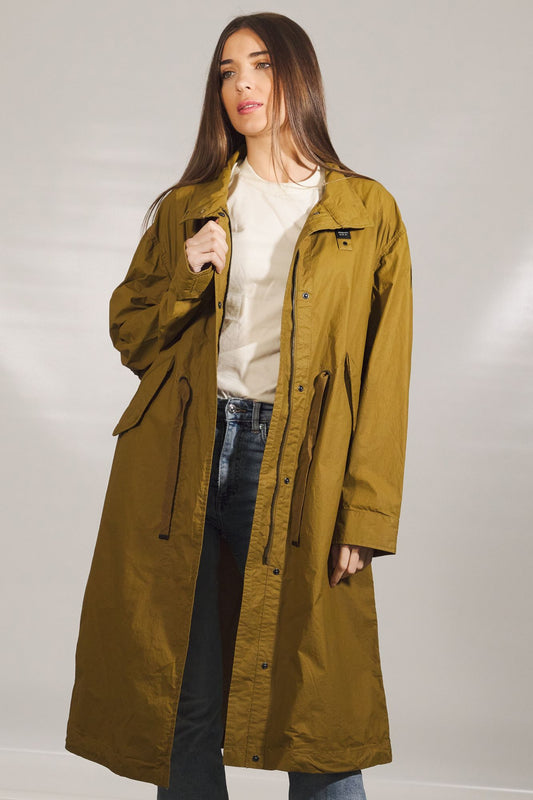 BLAUER TRENCH en color VERDE (1)