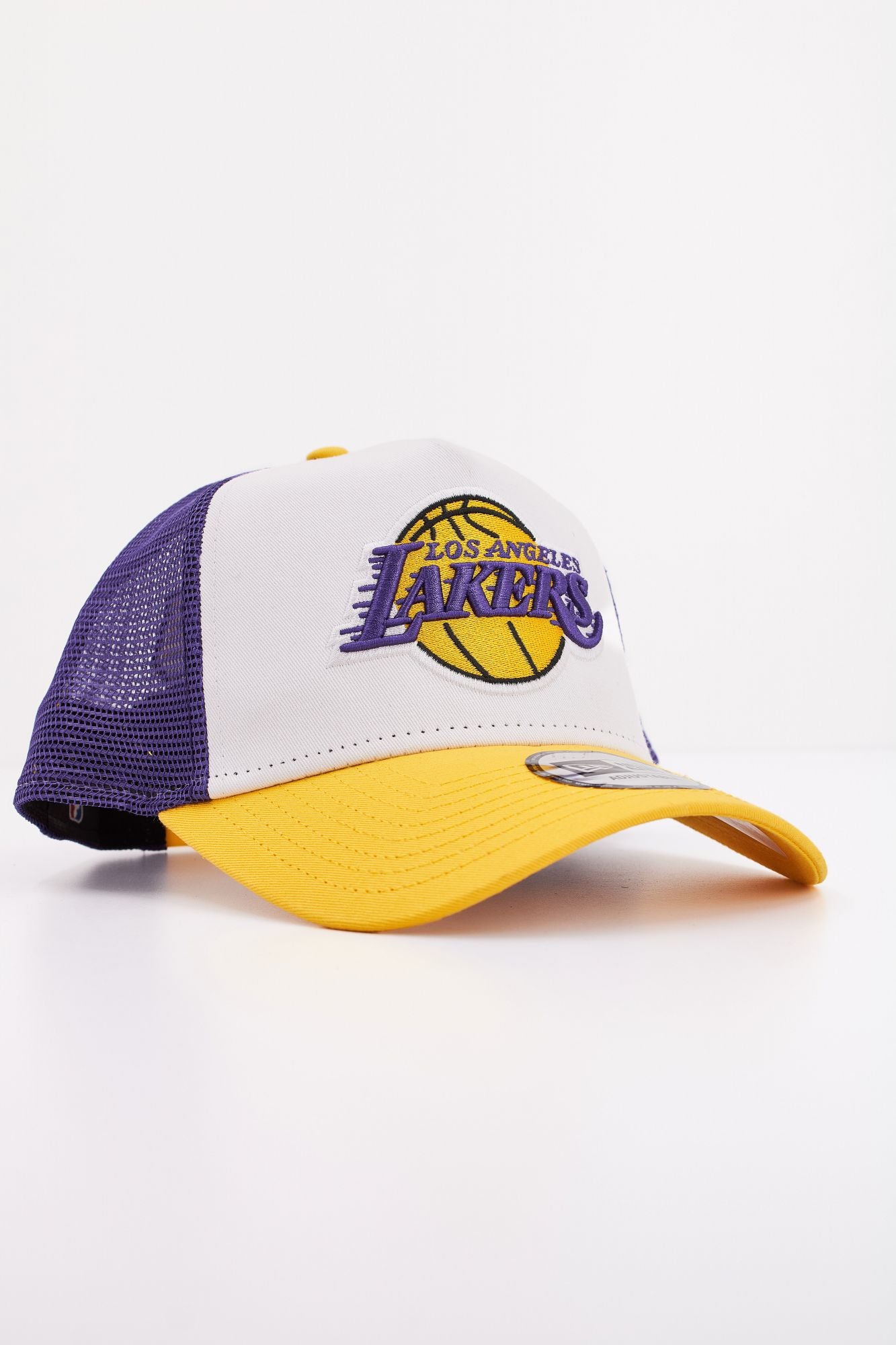 NEW ERA LOS ANGELES LAKERS en color BLANCO (2)