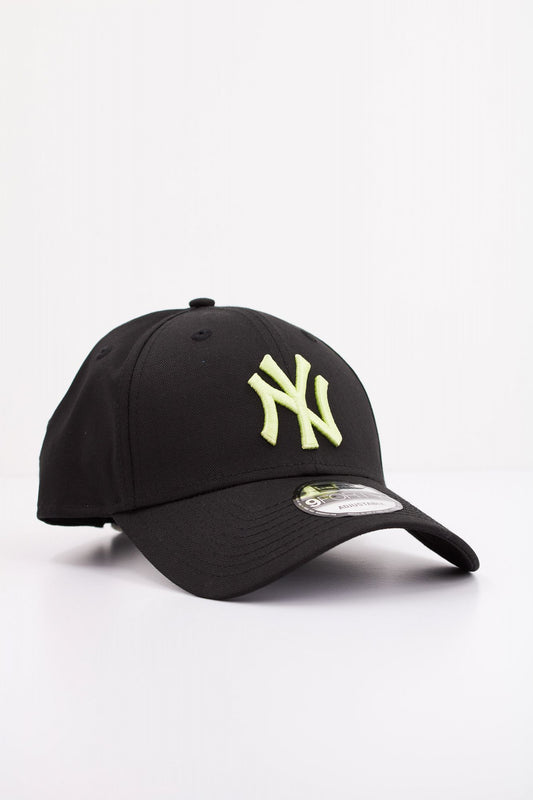 NEW ERA NEW YORK YANKEES BLKCMA en color NEGRO (2)