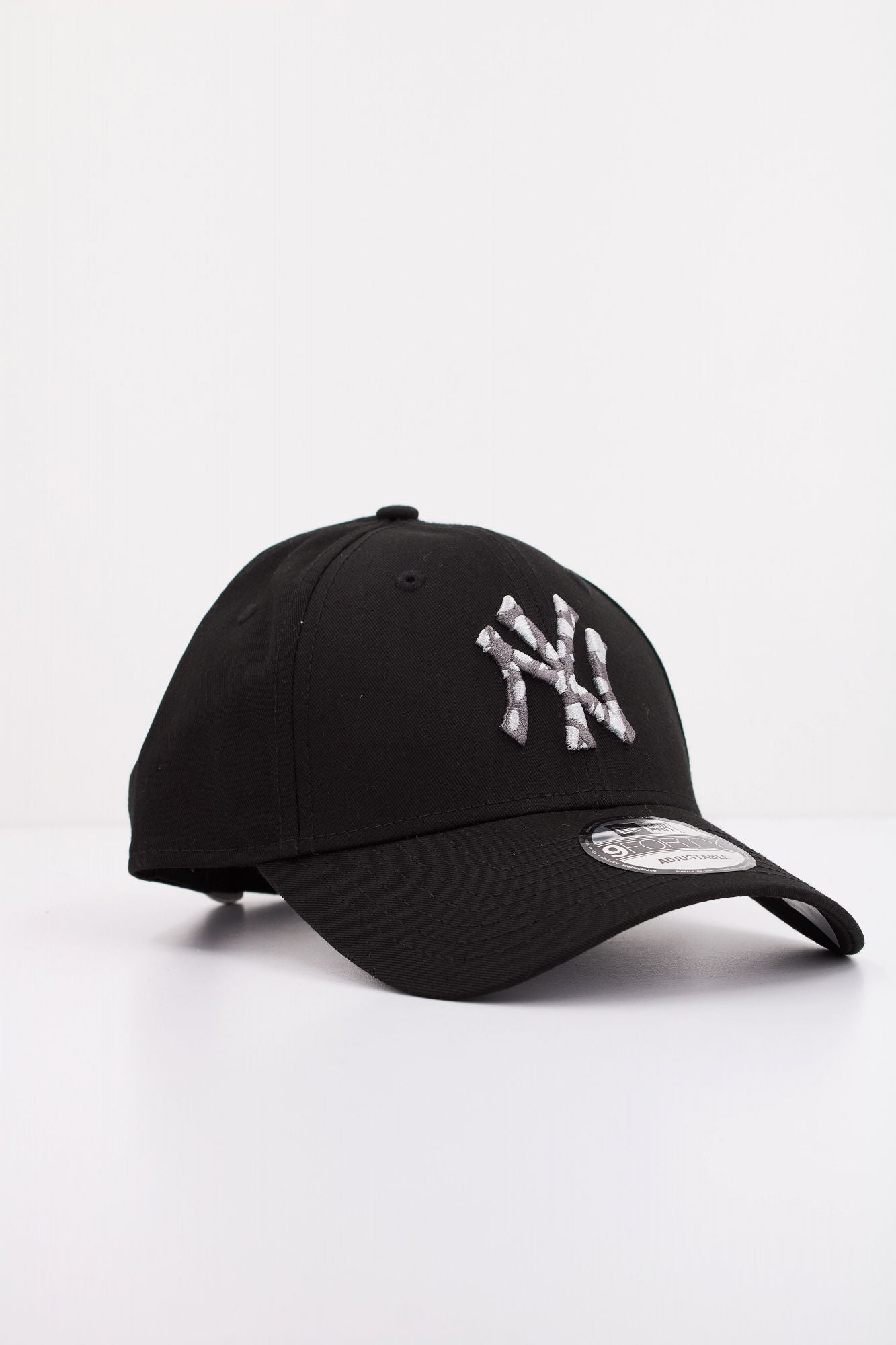 NEW ERA NEW YORK YANKEES en color NEGRO (2)