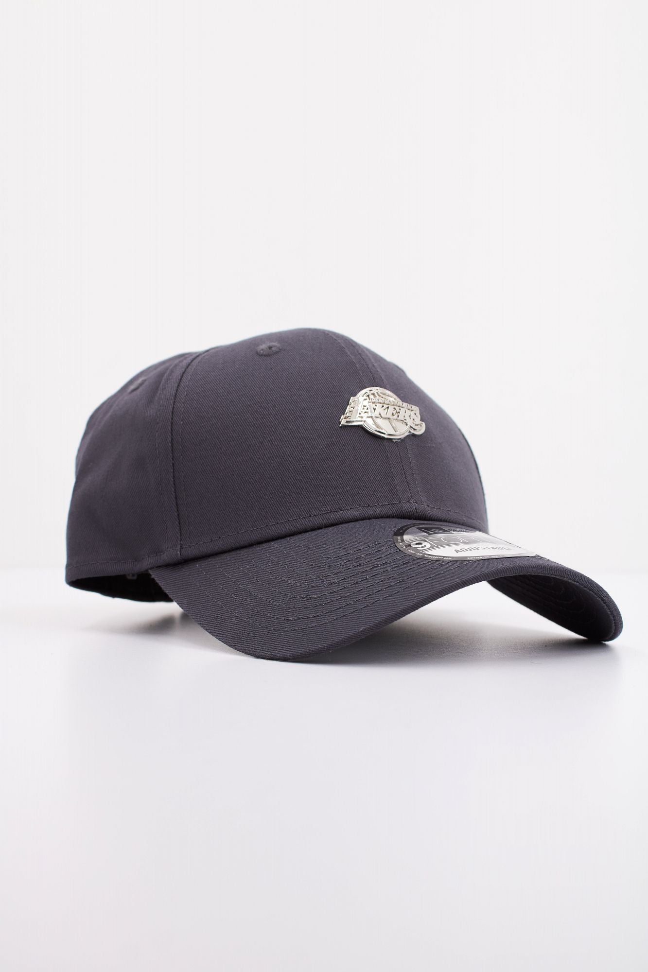 NEW ERA  LOS ANGELES LAKERS GRH en color GRIS (2)