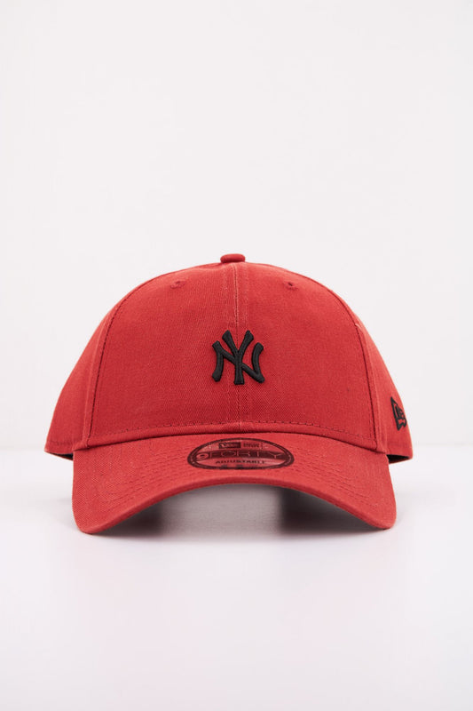 NEW ERA  NEW YORK YANKEES INRBLK en color ROJO (1)