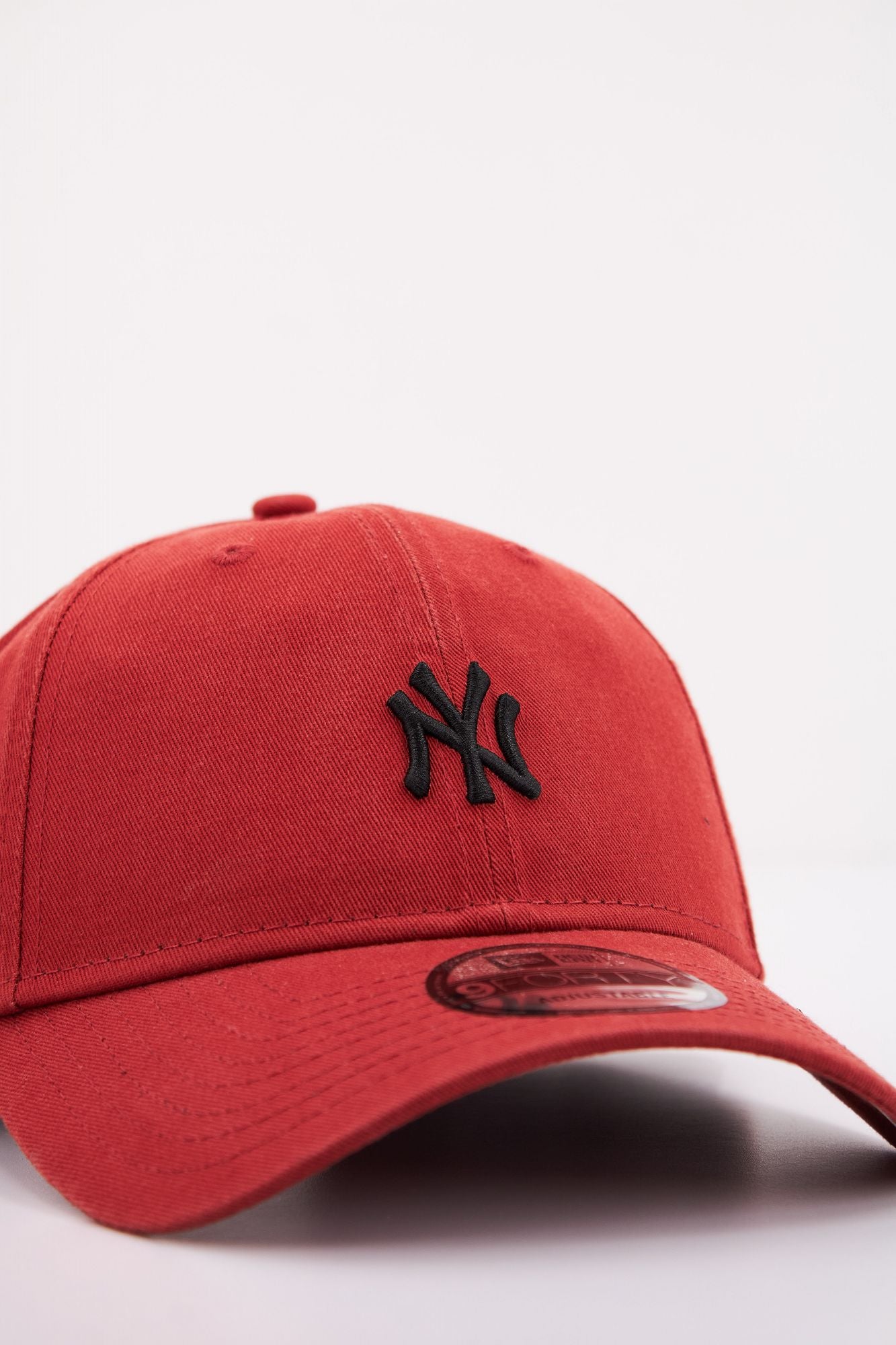 NEW ERA  NEW YORK YANKEES INRBLK en color ROJO (4)