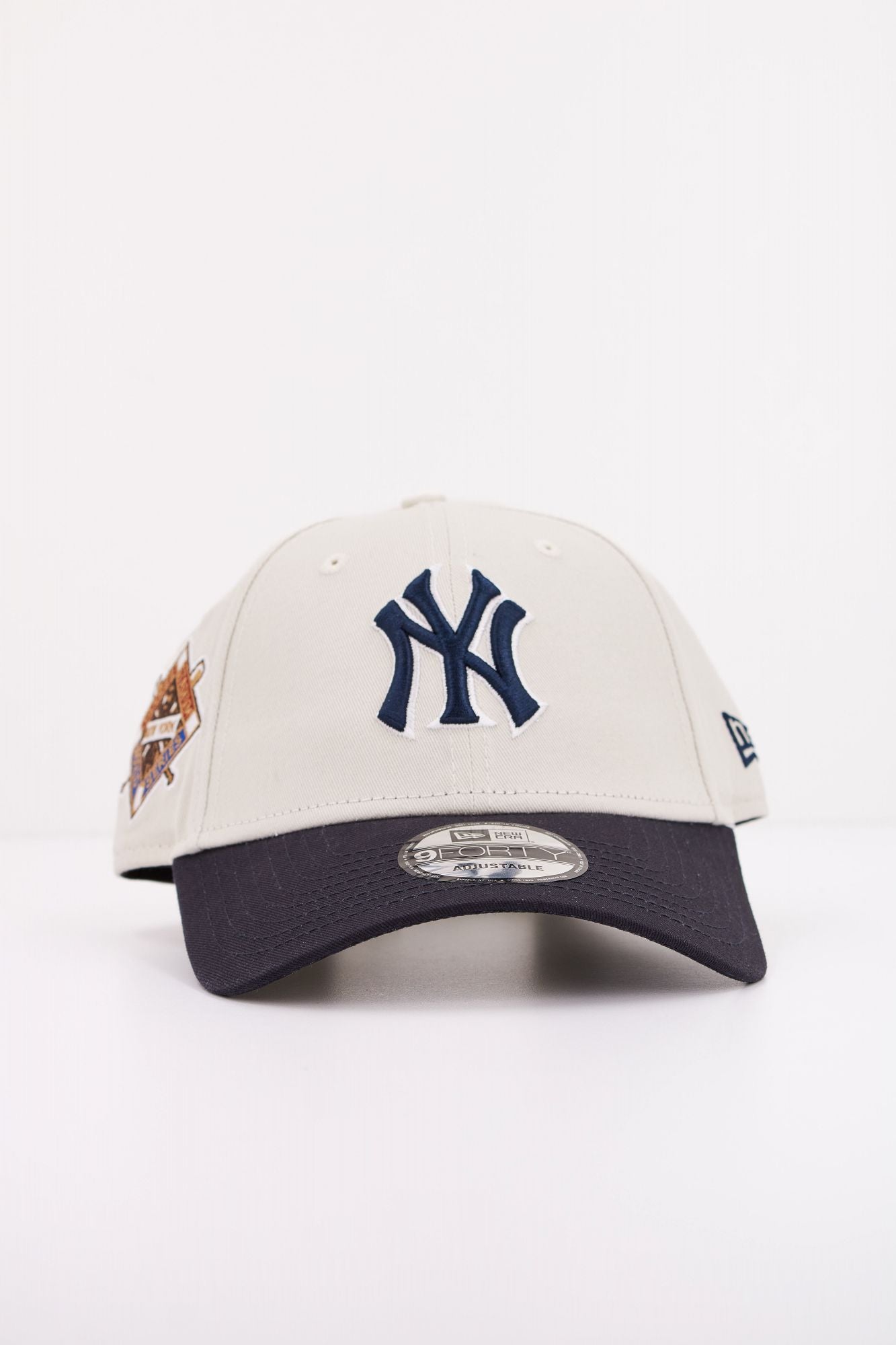 NEW ERA NEW YORK YANKEES NVY en color BEIS (1)