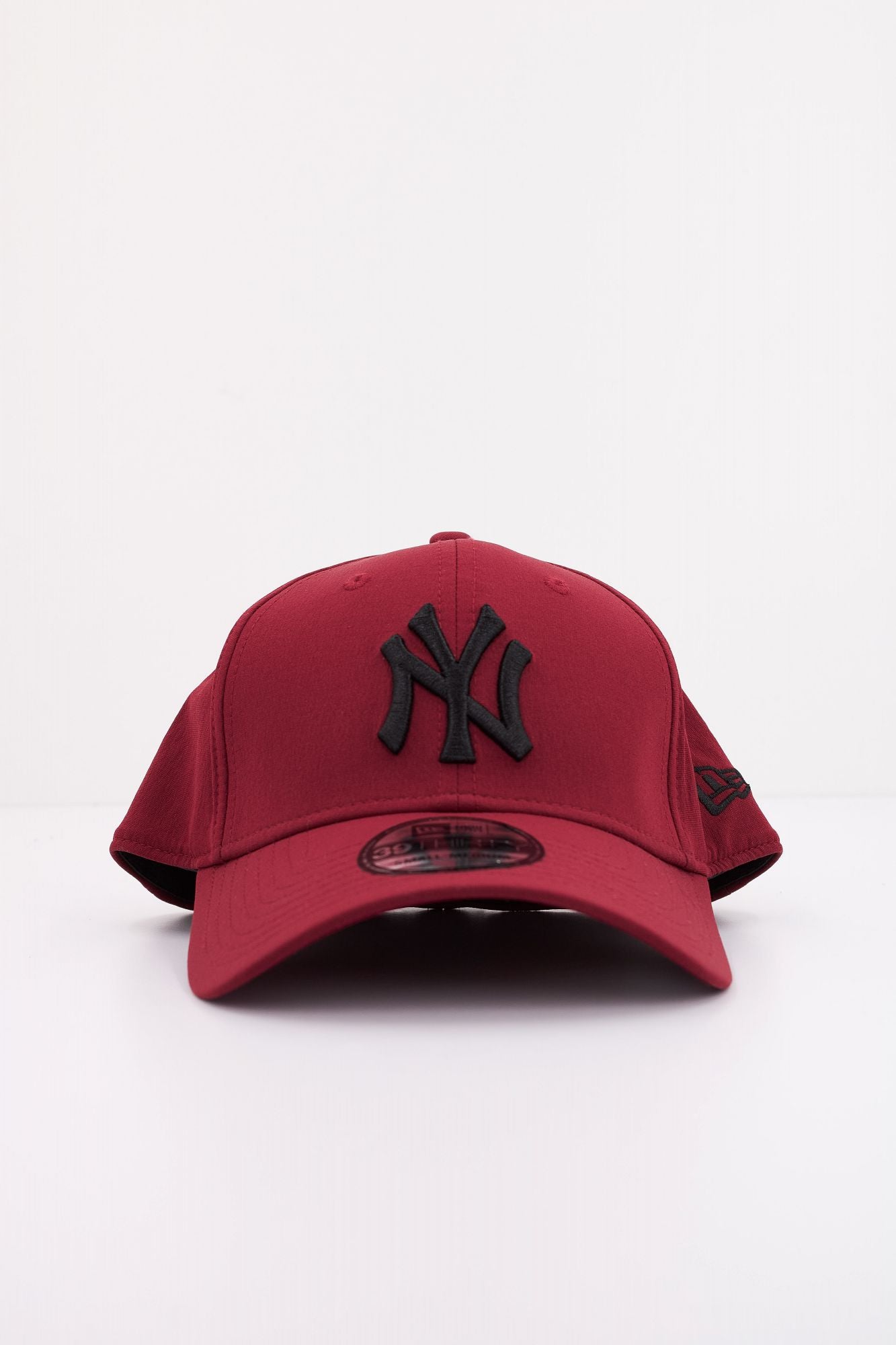 NEW ERA NEW YORK YANKEES INR en color BURDEOS (1)