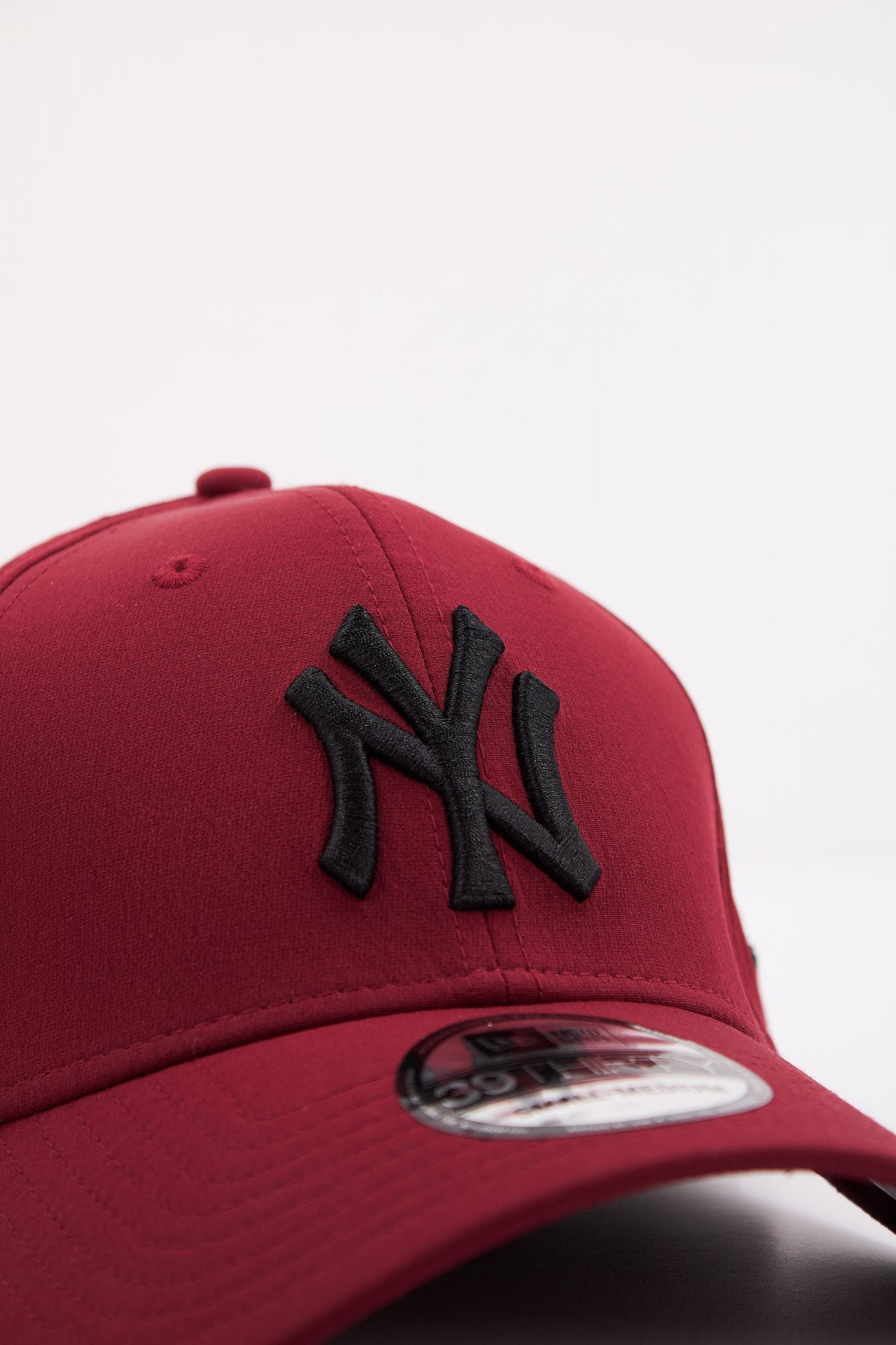 NEW ERA NEW YORK YANKEES INR en color BURDEOS (4)