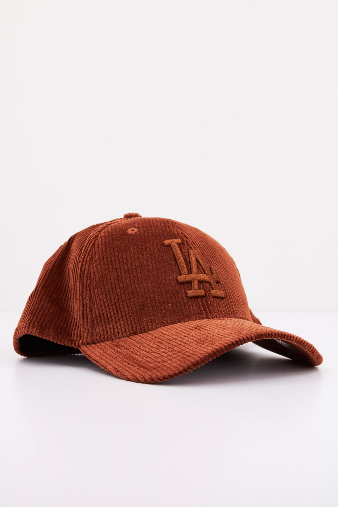 NEW ERA  LOS ANGELES DODGERS EBR en color MARRON (2)