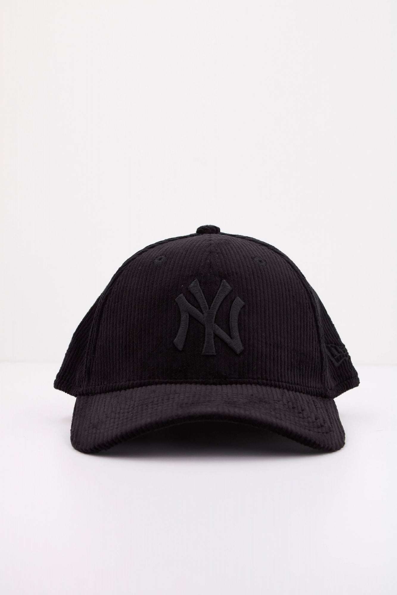 NEW ERA NEW YORK YANKEES BLK en color NEGRO (1)