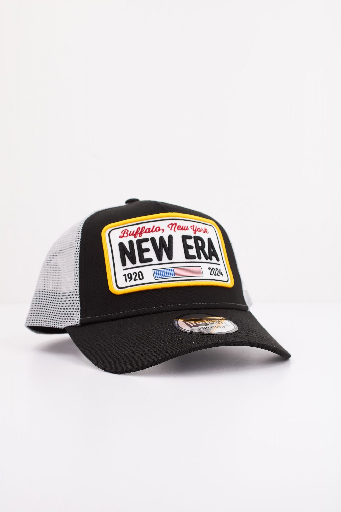 NEW ERA TRUCKER NEW OSFM en color NEGRO (2)