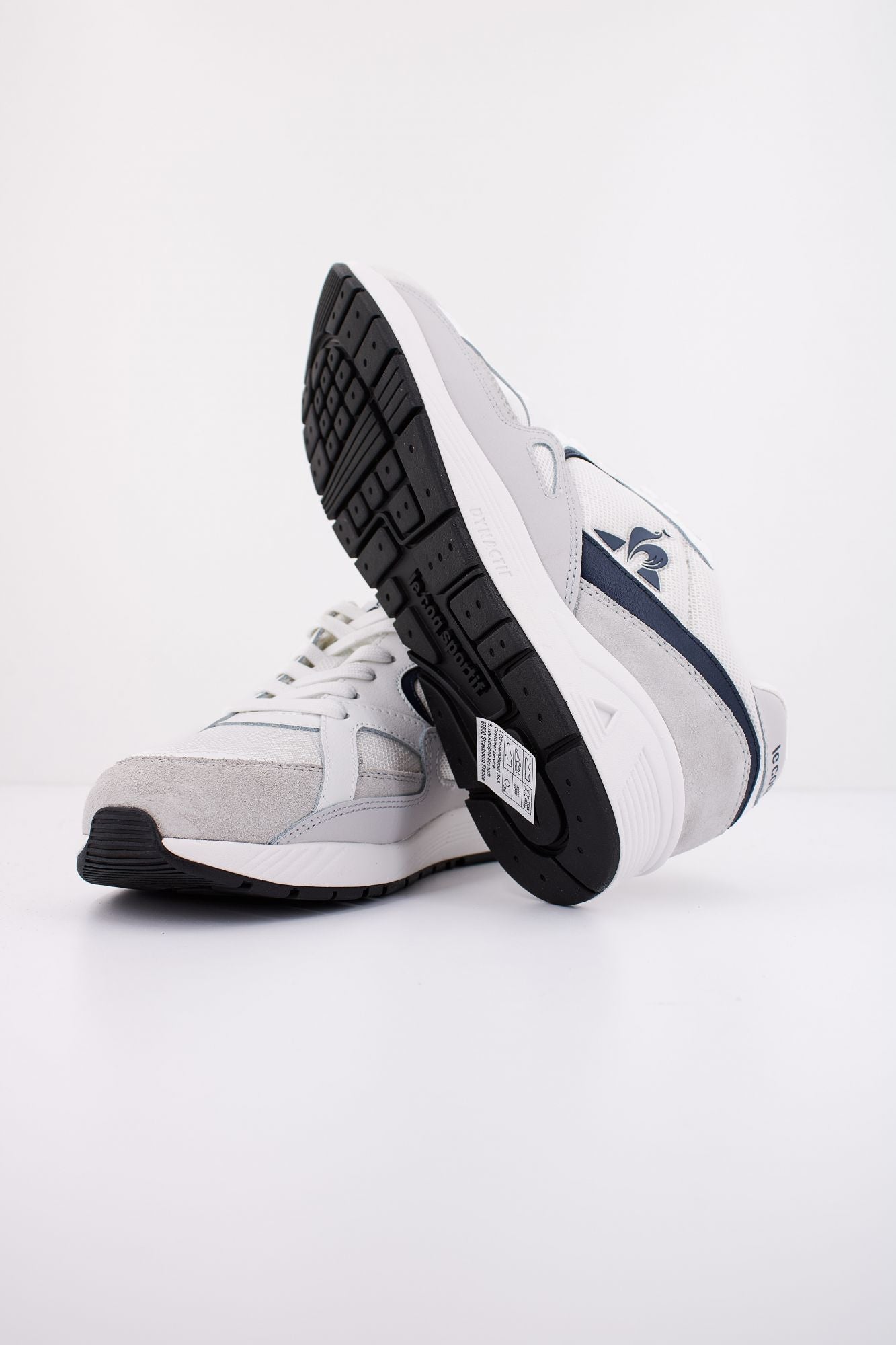 LE COQ SPORTIF R850_2 en color BLANCO (4)