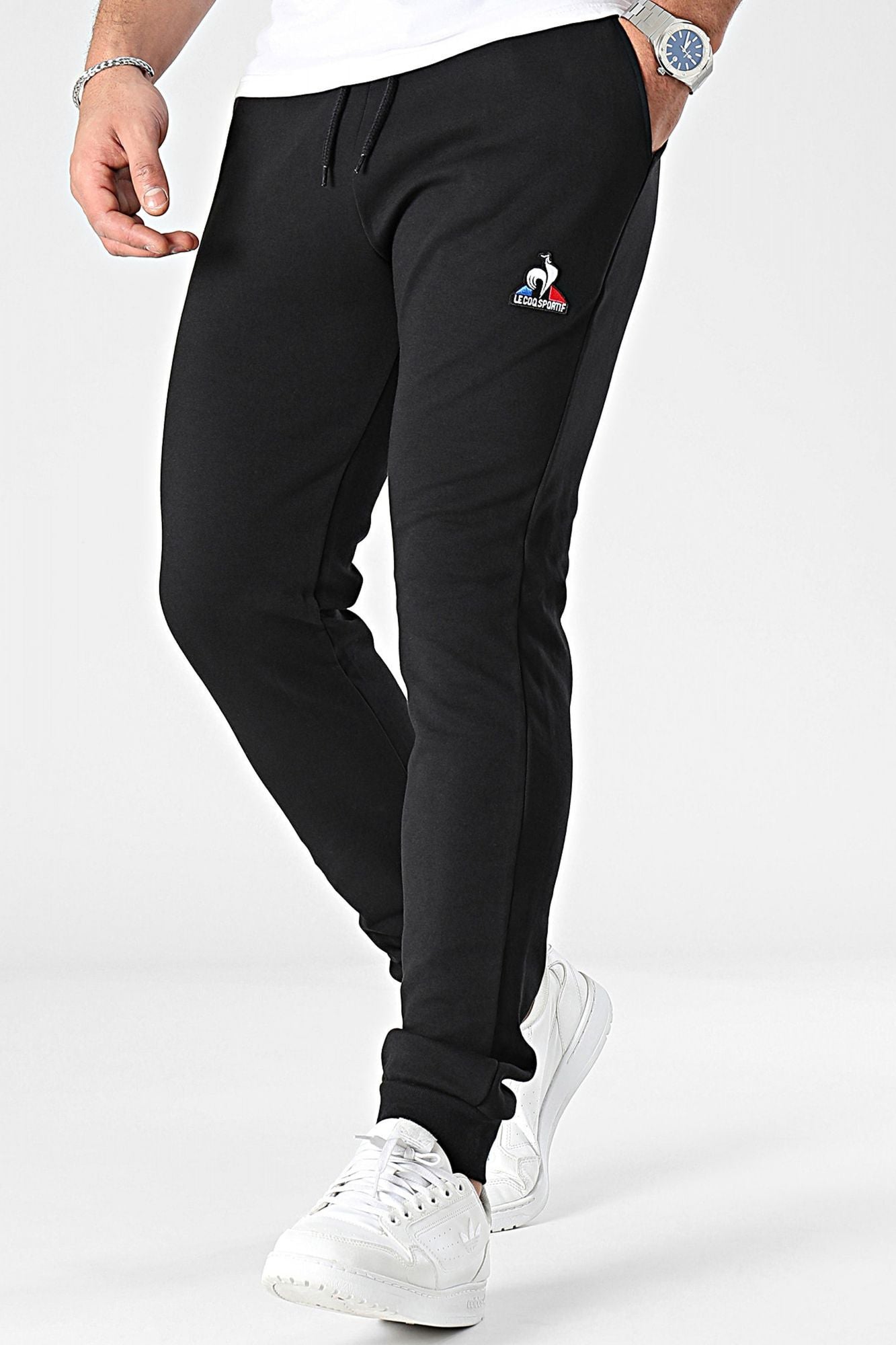 LE COQ SPORTIF ESS PANT SLIM N en color NEGRO (3)