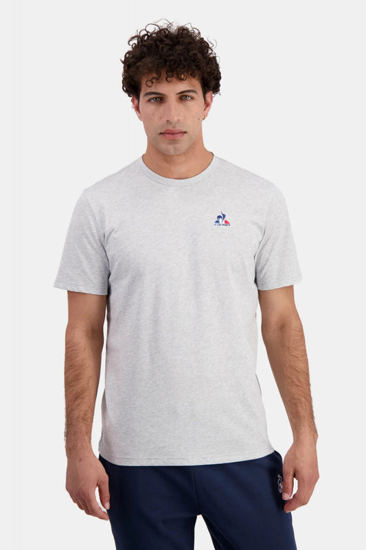 LE COQ SPORTIF  ESS TEE SS N en color GRIS (1)