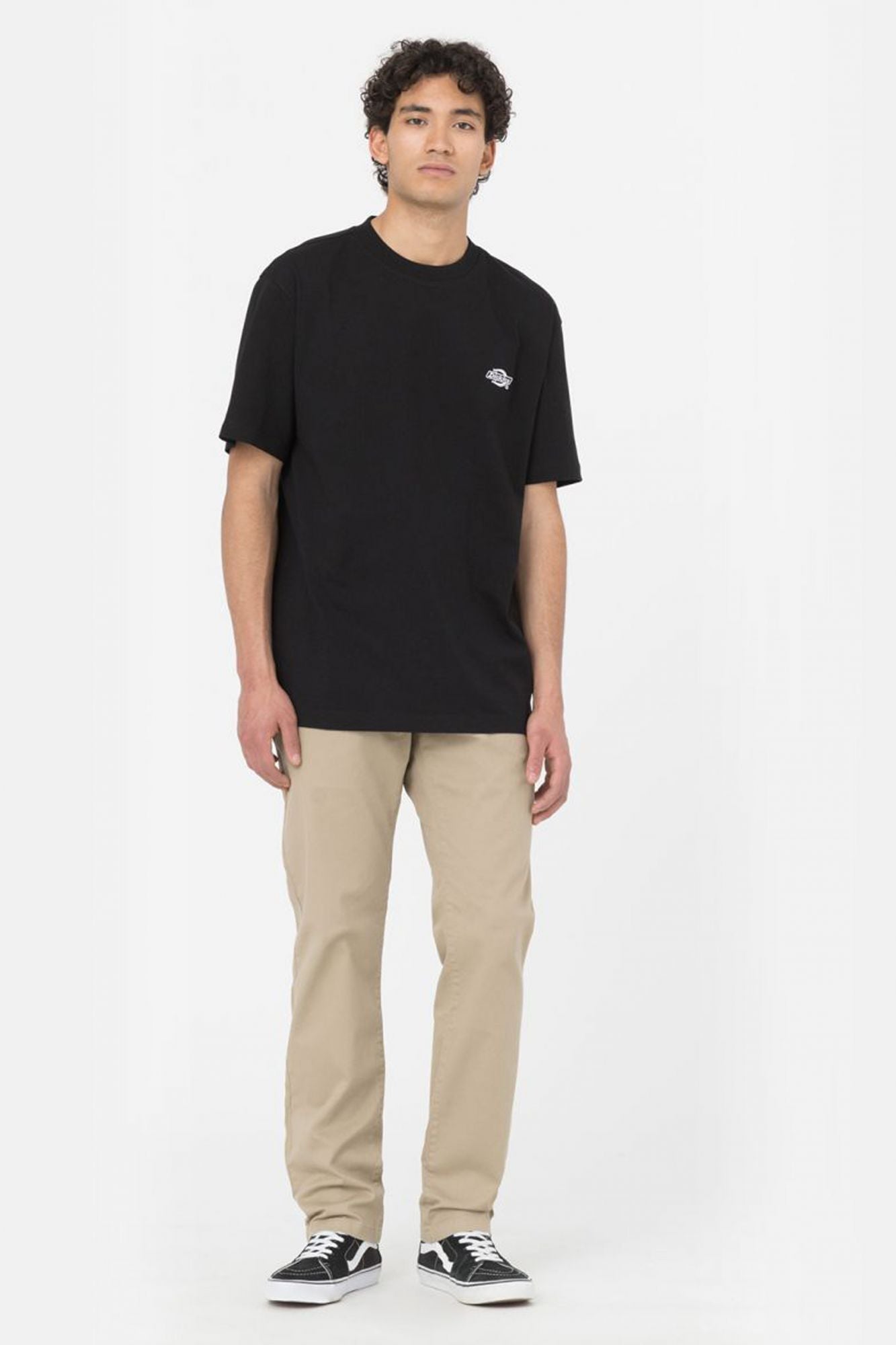 DICKIES SUMMERDALE TEE SS W en color NEGRO (4)