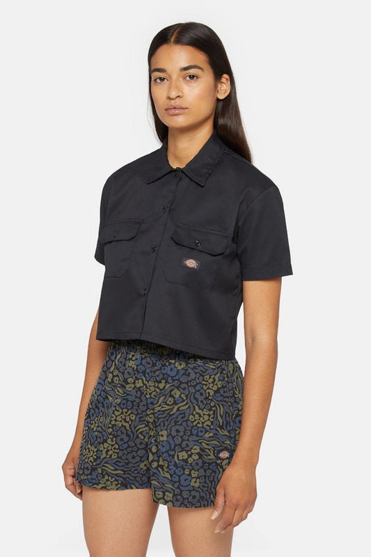 DICKIES  WORK SHIRT CROPPED SS en color NEGRO (1)