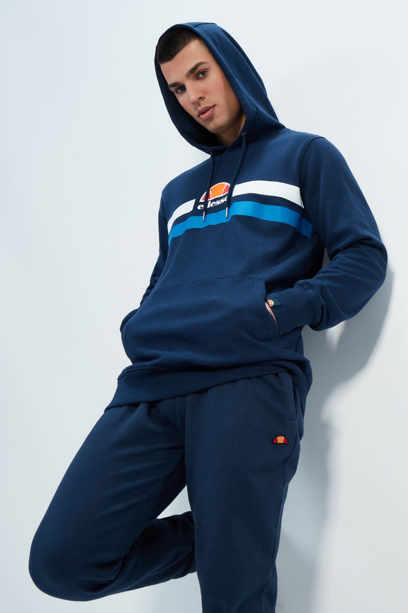 ELLESSE ALRONI OH HOODY en color AZUL (4)