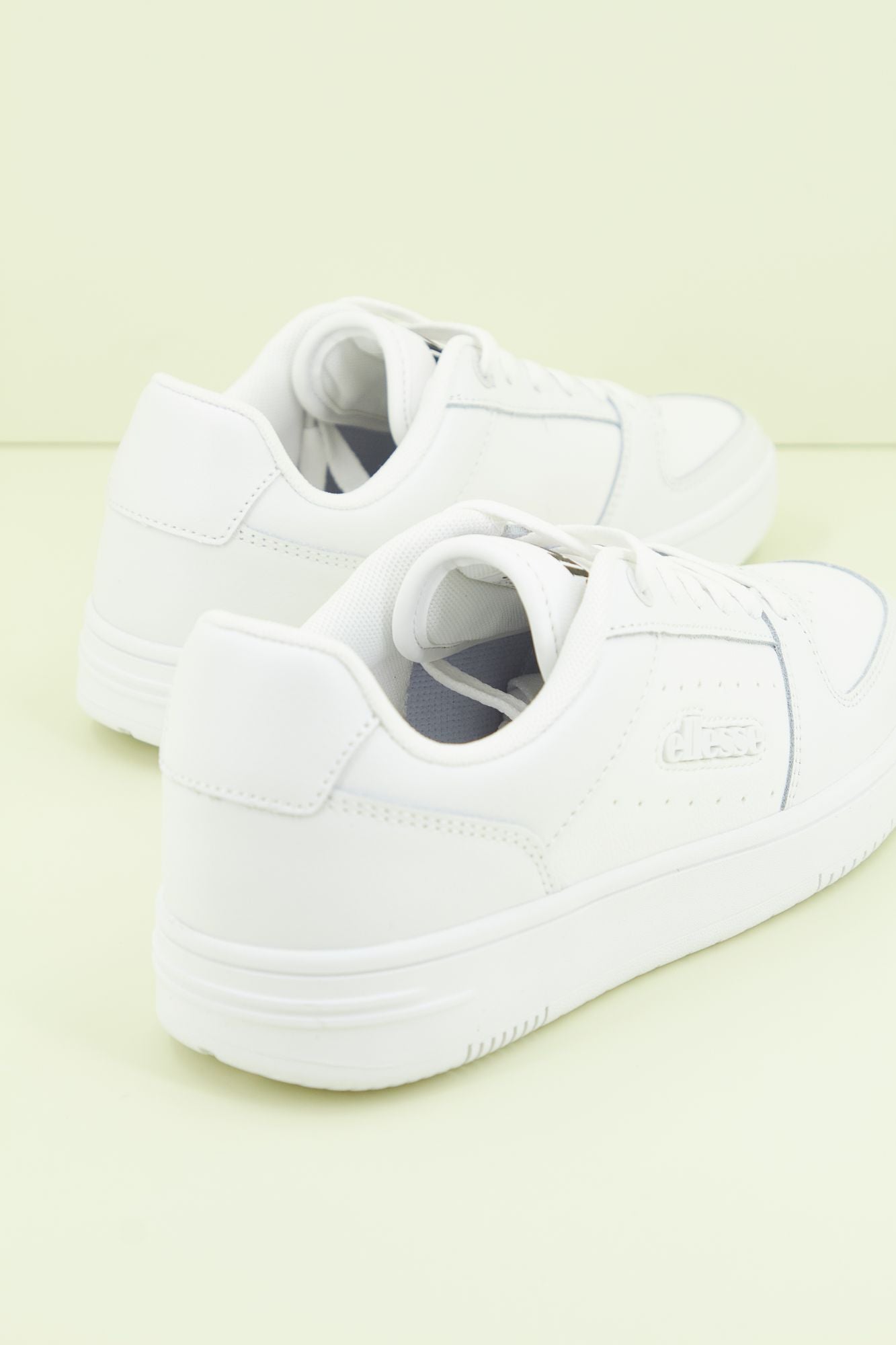 ELLESSE PANARO CUPSOLE  en color BLANCO (3)