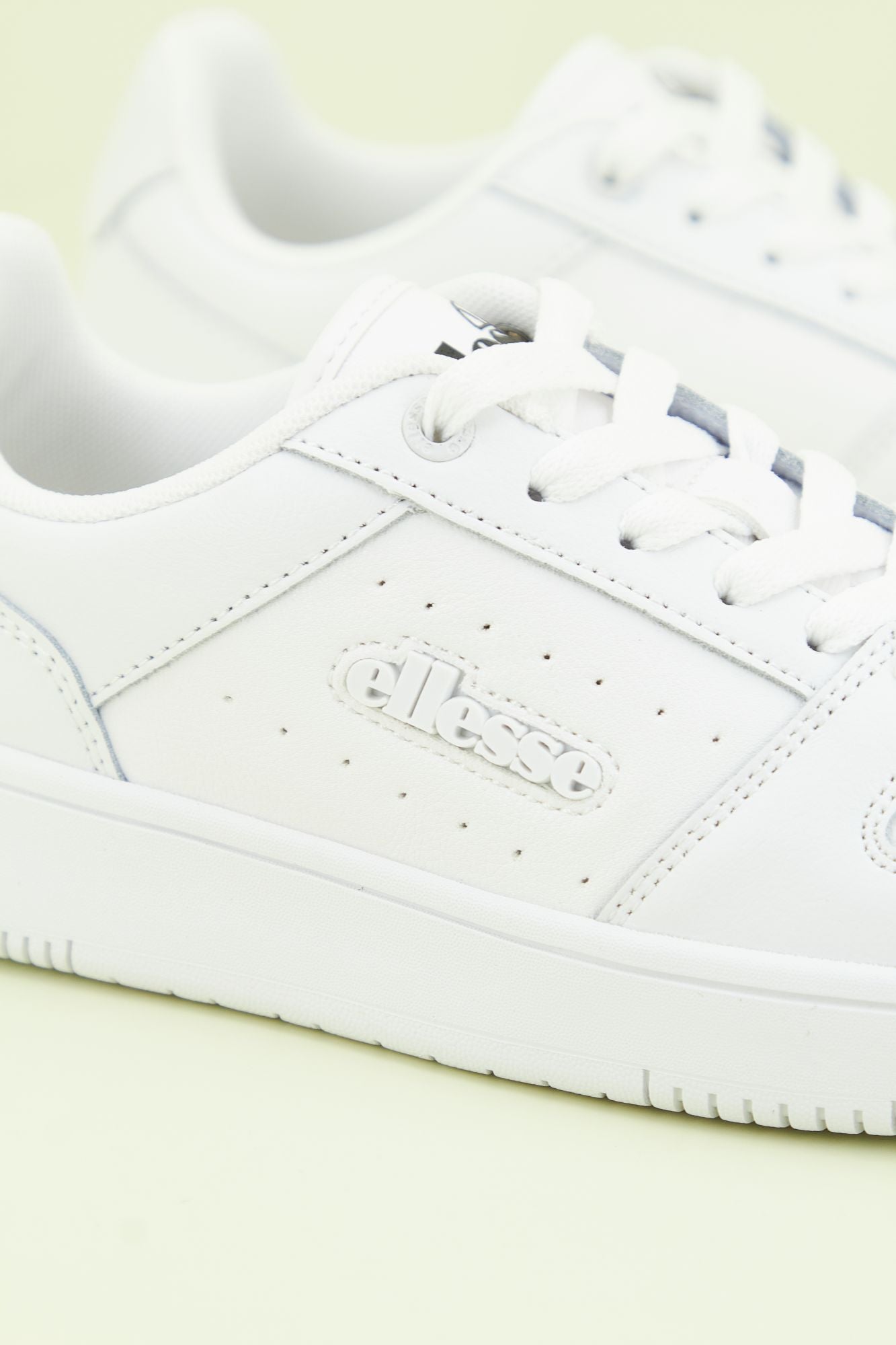 ELLESSE PANARO CUPSOLE  en color BLANCO (4)