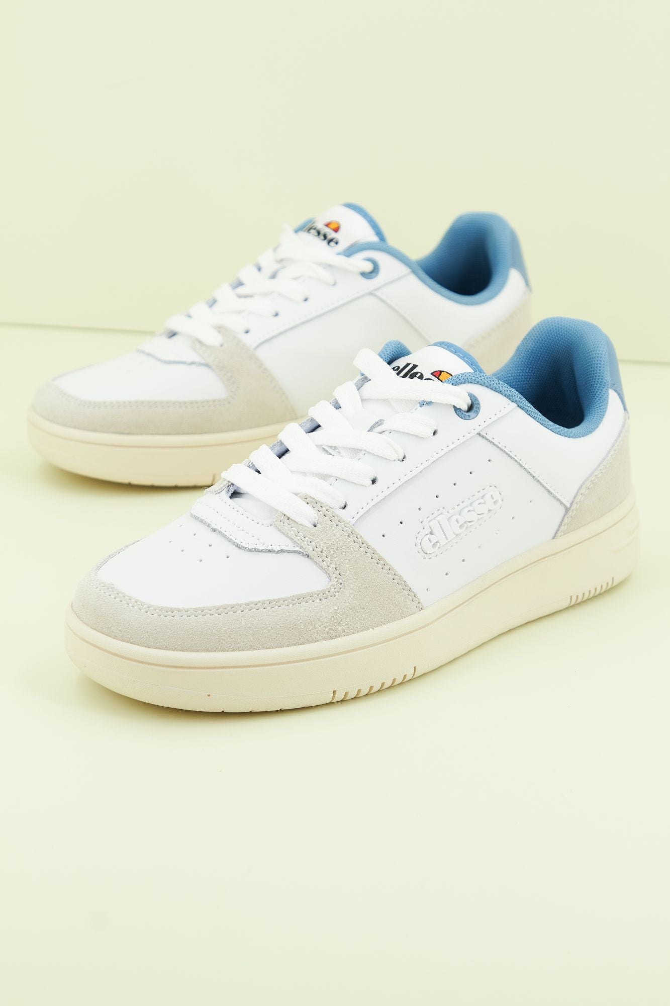 ELLESSE PANARO CUPSOLE  en color BLANCO (1)