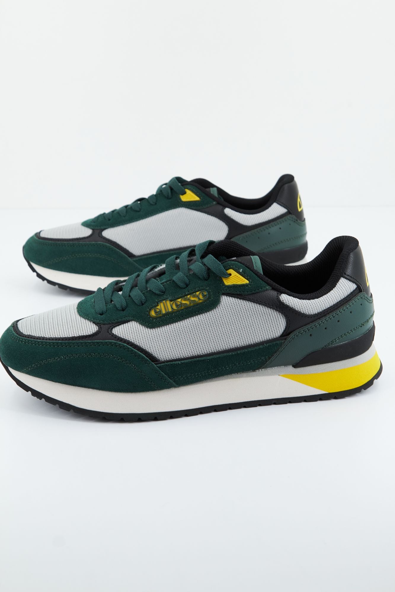 ELLESSE LS475 RUNNER en color VERDE (2)