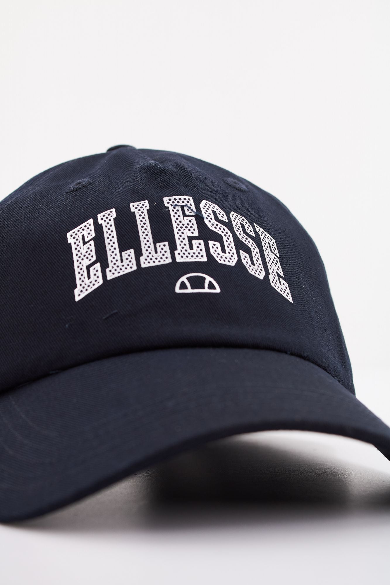 ELLESSE  BETANO CAP en color AZUL (4)